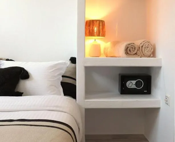 The Nine Graces - With Private Swimming Pools منتجع آغيوس بروكوبيوس